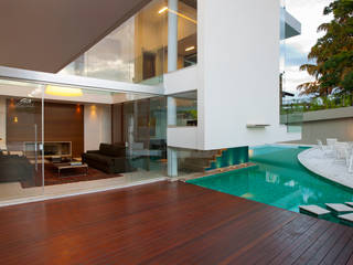 modern by GIL CARLOS DE CAMILLO ARQUITETURA, Modern