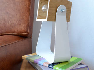 I Do! Lamp, Suricata Design Studio Suricata Design Studio Modern houses Solid Wood Multicolored