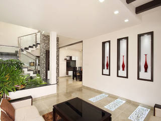 Residence at Kerala , Sanskriti Architects Sanskriti Architects Eclectic style living room