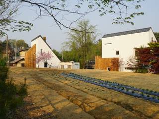 능내역 NO.9 ART FACTORY, 건축사사무소 스무숲 건축사사무소 스무숲 Casas de estilo moderno