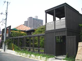 広島市井ノ口台の家, 酒井光憲・環境建築設計工房 酒井光憲・環境建築設計工房 Eclectic style houses Wood Wood effect