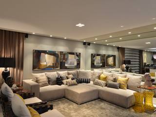 Apartamento Orla Marítima, ANNA MAYA ARQUITETURA E ARTE ANNA MAYA ARQUITETURA E ARTE Modern Living Room Textile Beige