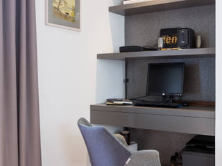 Décoration d'un appartement neuf dans le programme Cheverus à Bordeaux, EXPRESSION ARCHITECTURE INTERIEUR EXPRESSION ARCHITECTURE INTERIEUR Bureau asiatique Panneau d'aggloméré Gris