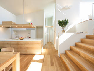 Kitchen Mimasis Design／ミメイシス デザイン Modern Kitchen Wood Wood effect Bench tops