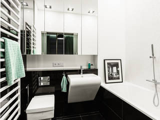 homify Modern bathroom