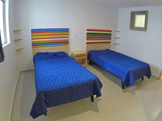 Cabeceras con colorido Mexicano, LM decoración LM decoración غرف اخرى خشب Wood effect