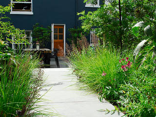 A Modern and Contemporary Garden Design Project Located in London, Josh Ward Garden Design Josh Ward Garden Design Jardin moderne Ardoise