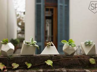 Macetas de cerámica, Sólido Platónico Sólido Platónico Modern garden Accessories & decoration
