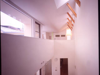 Y邸/Y house, Guen BERTHEAU-SUZUKI Co.,Ltd. Guen BERTHEAU-SUZUKI Co.,Ltd. Moderne mediakamers