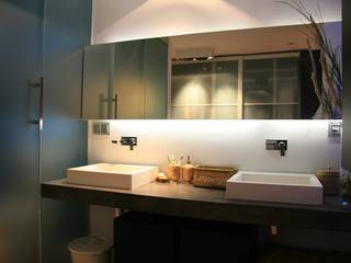 villa en el limonar malaga, Architect Hugo Castro - HC Estudio Arquitectura y Decoración Architect Hugo Castro - HC Estudio Arquitectura y Decoración Moderne Badezimmer