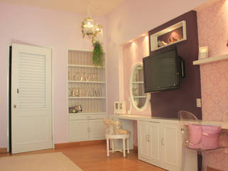 Cuarto de Princesa, Interiorisarte Interiorisarte Nursery/kid’s room Purple/Violet