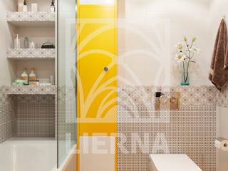 yellow accents, LIERNA LIERNA Minimalist style bathroom