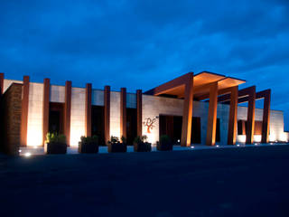 BODEGA PAGOS DE LEZA, rdl arquitectura rdl arquitectura Ruang Penyimpanan Wine/Anggur Modern