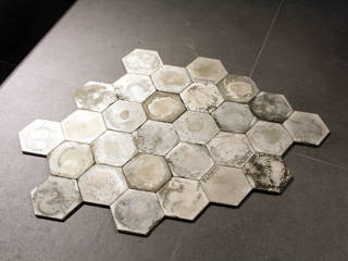 hexagon vintage, dcrete dcrete 모던스타일 벽지 & 바닥 대리석