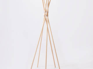 PVCS - Coat Hanger, abode Co., Ltd. abode Co., Ltd. Livings de estilo minimalista