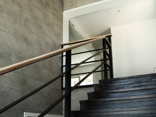 미루디자인 Коридор, прихожая и лестница в модерн стиле