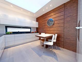 homify Modern kitchen