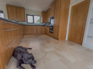 Isle of Wight Golden Oak Kitchen designed and Made by Tim Wood, Tim Wood Limited Tim Wood Limited Cocinas de estilo moderno Madera Acabado en madera