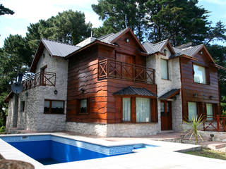 Sierra de Los Padres, Mar del Plata, Argentina, Susana De Angeli Susana De Angeli Piscinas rústicas Madera Acabado en madera