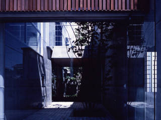 shimizumachi house, 髙岡建築研究室 髙岡建築研究室 Case moderne