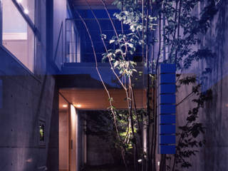 shimizumachi house, 髙岡建築研究室 髙岡建築研究室 Case moderne