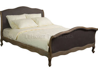 Кровати, LeHome Interiors LeHome Interiors Classic style bedroom Wood Wood effect