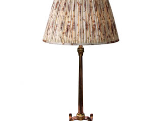 'Arts and Crafts Table Lamp', Perceval Designs Perceval Designs غرفة المعيشة نحاس/برونز