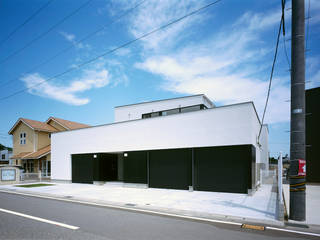 Green Court House, 関建築設計室 / SEKI ARCHITECTURE & DESIGN ROOM 関建築設計室 / SEKI ARCHITECTURE & DESIGN ROOM Modern houses