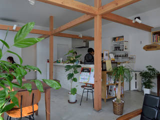 Cafe Kikuyoshi, 株式会社ブレッツァ・アーキテクツ 株式会社ブレッツァ・アーキテクツ Interior garden