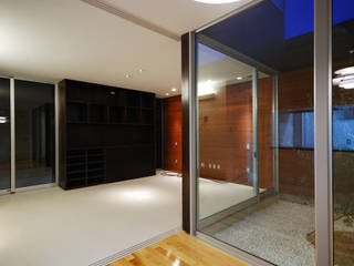 旭ヶ丘の家, 株式会社ブレッツァ・アーキテクツ 株式会社ブレッツァ・アーキテクツ Modern living room