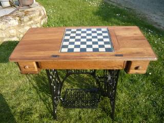 Tables Machine, Les Petits Caro Les Petits Caro Eclectic style houses Wood