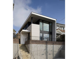 だんだんのいえ, 関建築設計室 / SEKI ARCHITECTURE & DESIGN ROOM 関建築設計室 / SEKI ARCHITECTURE & DESIGN ROOM Modern houses