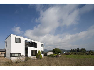 さとのいえ, 関建築設計室 / SEKI ARCHITECTURE & DESIGN ROOM 関建築設計室 / SEKI ARCHITECTURE & DESIGN ROOM Modern houses