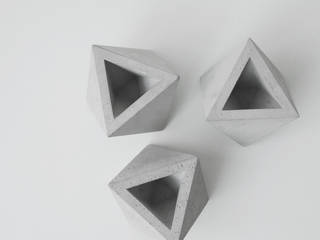 Octahedron / Pflanzenübertopf aus Beton, frauklarer frauklarer غرفة المعيشة