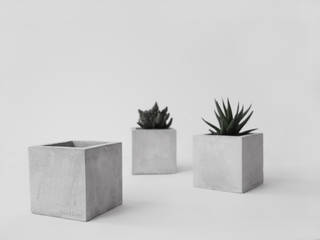Hexahedron / Pflanzenübertopf aus Beton, frauklarer frauklarer Scandinavian style living room