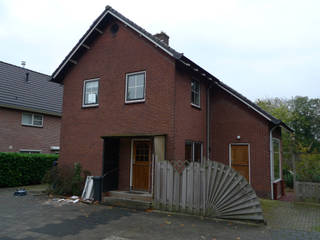 Renovatie en uitbreiding Jaren 50 woning, Newjoy concepts Newjoy concepts Casas modernas