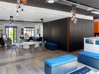 Granit's New Office homify Oficinas de estilo moderno