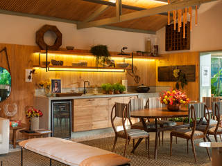 Casa Cor 2015/ A Casa da Gente, Marina Linhares Decoração de Interiores Marina Linhares Decoração de Interiores Tropical style kitchen