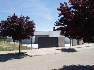 Casa bosque real Valladolid., ardisvall ardisvall Modern houses