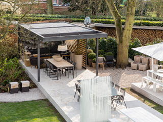 Treetops View, IQ Outdoor Living IQ Outdoor Living Modern terrace Aluminium/Zinc