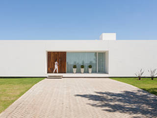 Casa C Puerto Roldan, VISMARACORSI ARQUITECTOS VISMARACORSI ARQUITECTOS Casas modernas