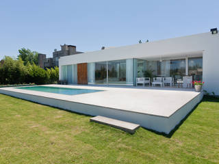 Casa C Puerto Roldan, VISMARACORSI ARQUITECTOS VISMARACORSI ARQUITECTOS Case moderne