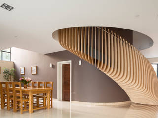 Princes Way Frost Architects Ltd Modern corridor, hallway & stairs