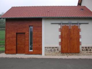 Transformation d'une ancienne gare en logements locatifs, Kauri Architecture Kauri Architecture Дома в стиле модерн