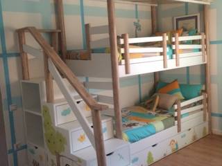 Beliche Cabana com Escada Estante, Oficina Rústica Oficina Rústica Nursery/kid’s room ٹھوس لکڑی Multicolored