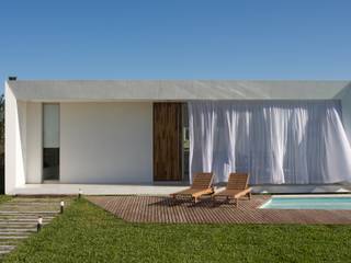 Proyecto, VISMARACORSI ARQUITECTOS VISMARACORSI ARQUITECTOS Modern home