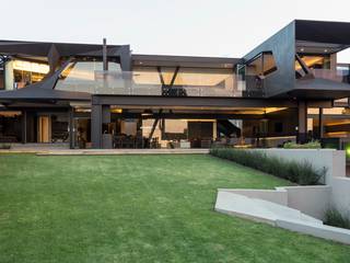 House in Kloof Road , Nico Van Der Meulen Architects Nico Van Der Meulen Architects Modern Evler