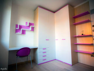 Arredo bifamiliare, Studio HAUS Studio HAUS Moderne Schlafzimmer