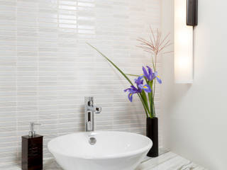 A Window to the Serenity, Penguin Environmental Design L.L.C. Penguin Environmental Design L.L.C. Asian style bathroom