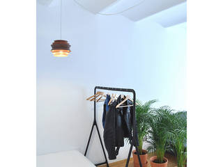 BS6, SUIN design studio SUIN design studio Scandinavian style dressing rooms